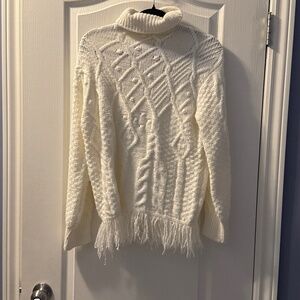 ❤️Papillon off white sweater ❤️